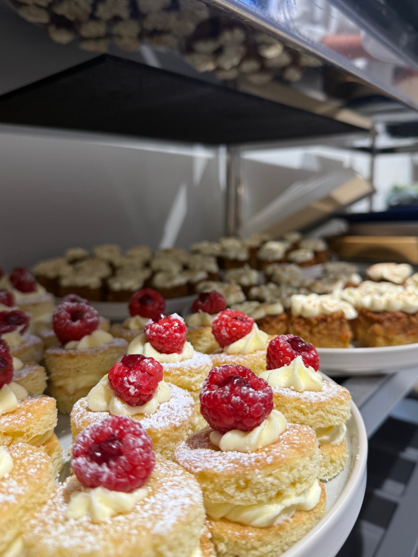 catering - euphoria cakes london Images High Quality... Event Catering London | Bird & Co Events – Private Chefs, Street Food ...